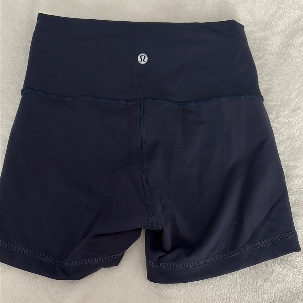 Lululemon wunder train shorts 4 inch